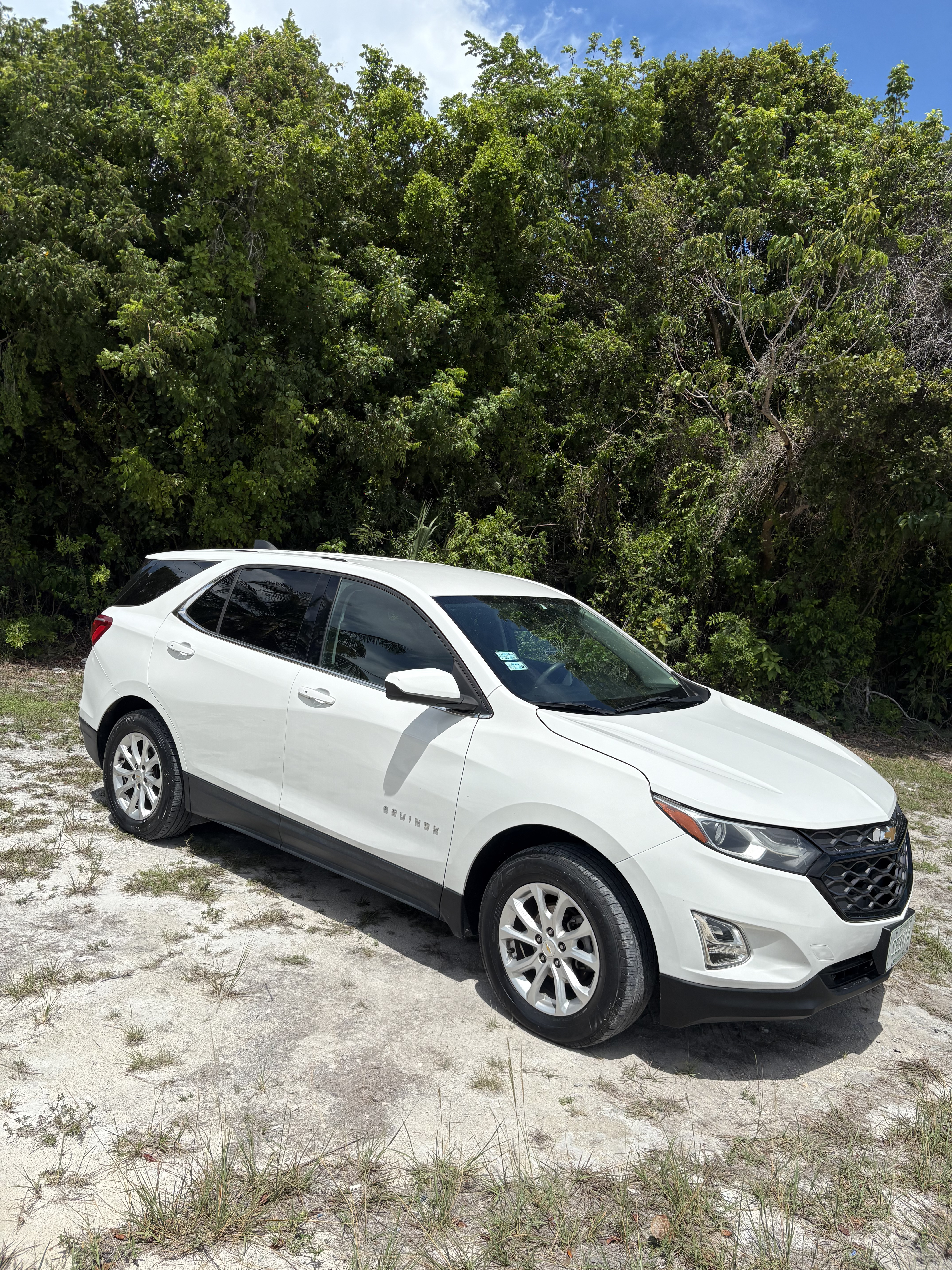 2020 Chevrolet Equinox LT — front three-quarter view